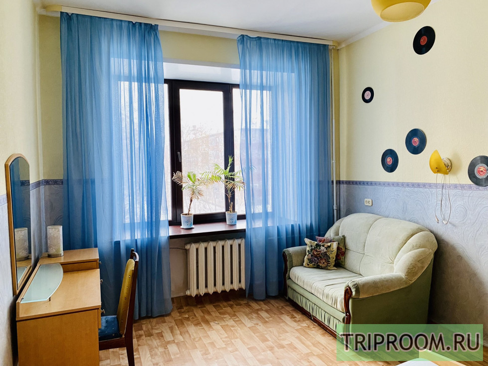 3-комнатная квартира посуточно (вариант № 72573), ул. Комсомольский проспект, фото № 2
